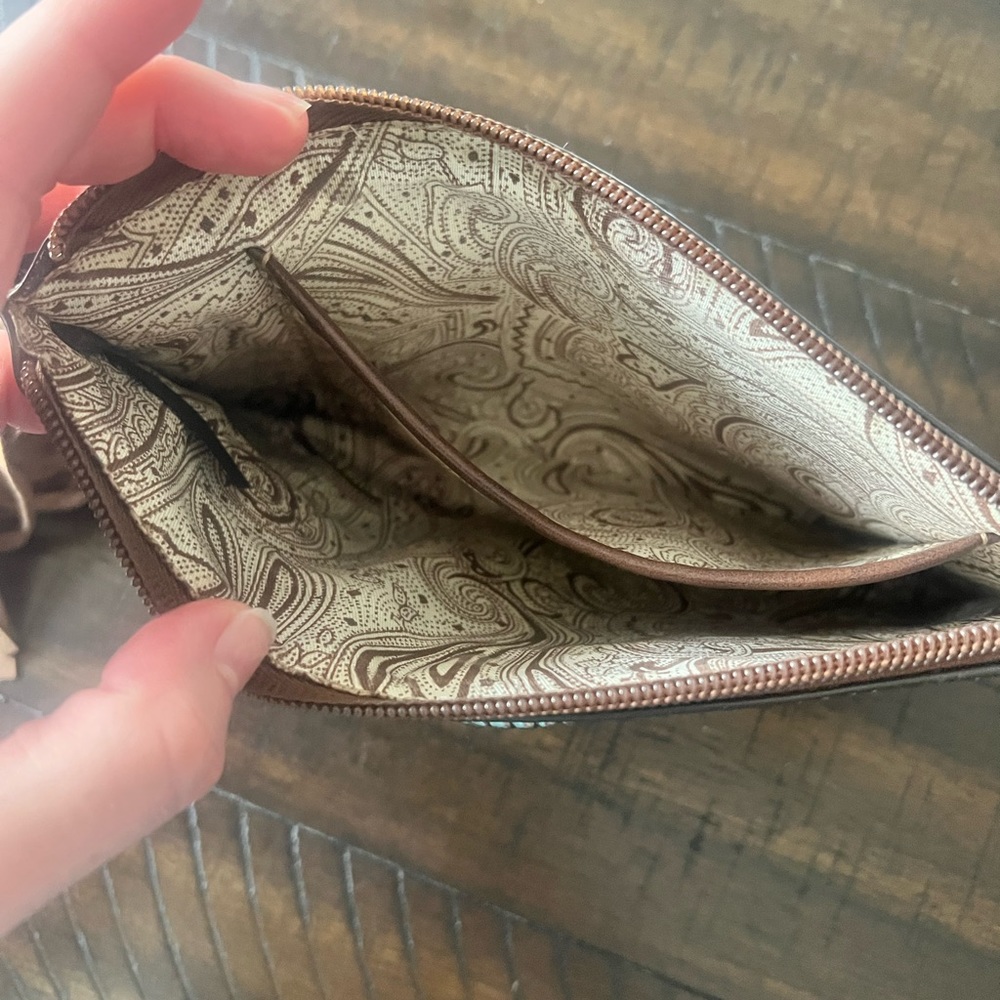 Blazin Roxx wristlet - Picture 3 of 4